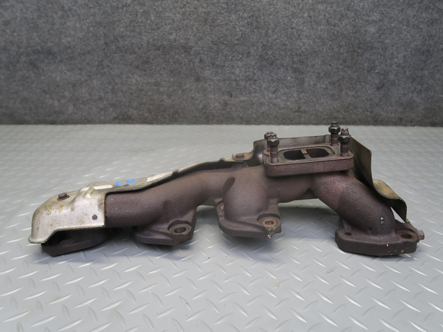 95-97 Nissan Gloria Y33 VQ30DET Turbo Left Middle Right Exhaust Manifold Set OEM