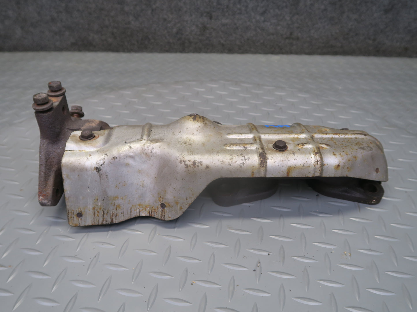 95-97 Nissan Gloria Y33 VQ30DET Turbo Left Middle Right Exhaust Manifold Set OEM