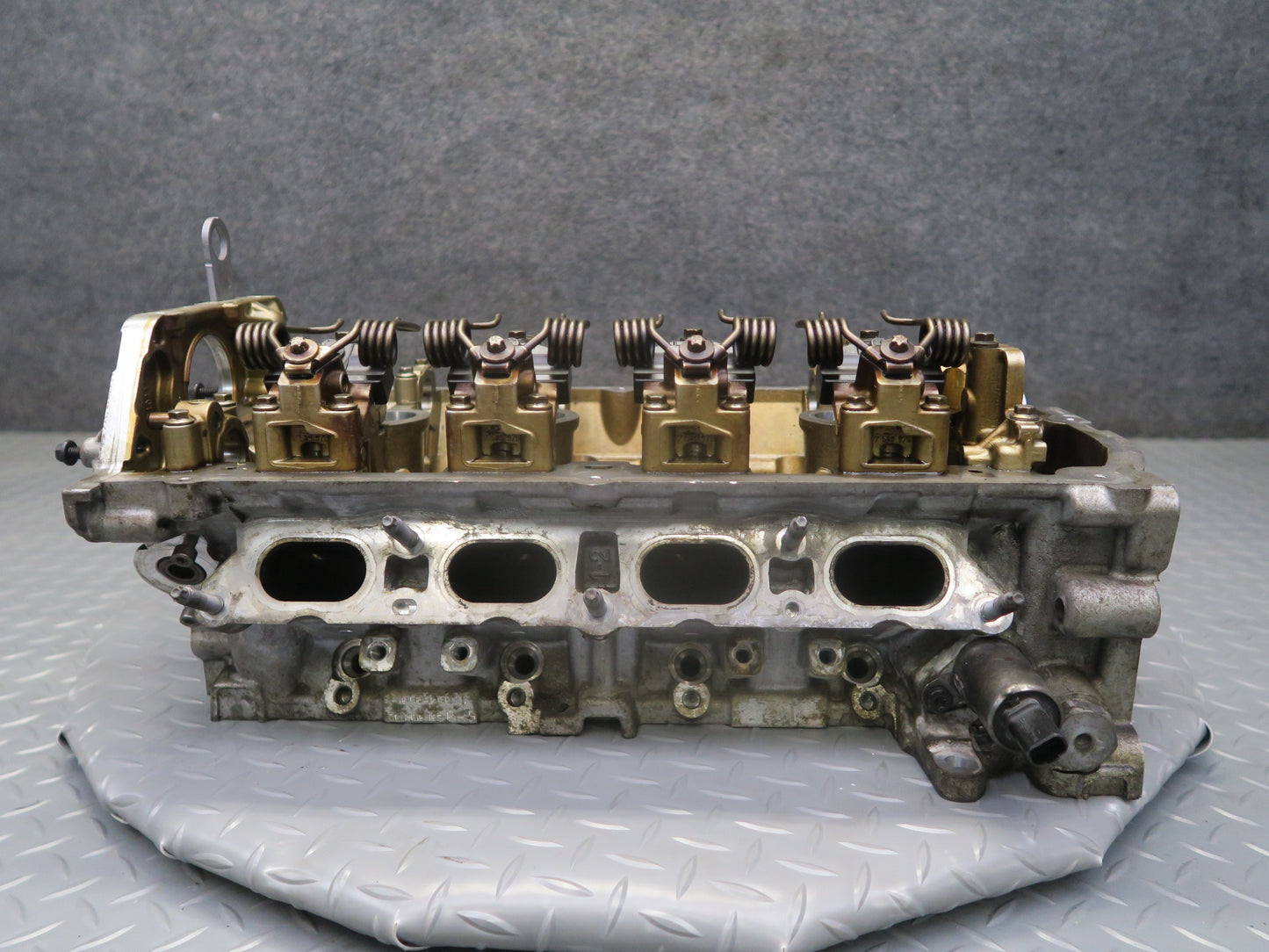 11-13 Mini S R55 R56 R57 R58 R59 N18 Engine Cylinder Head w Oil Dipstick OEM