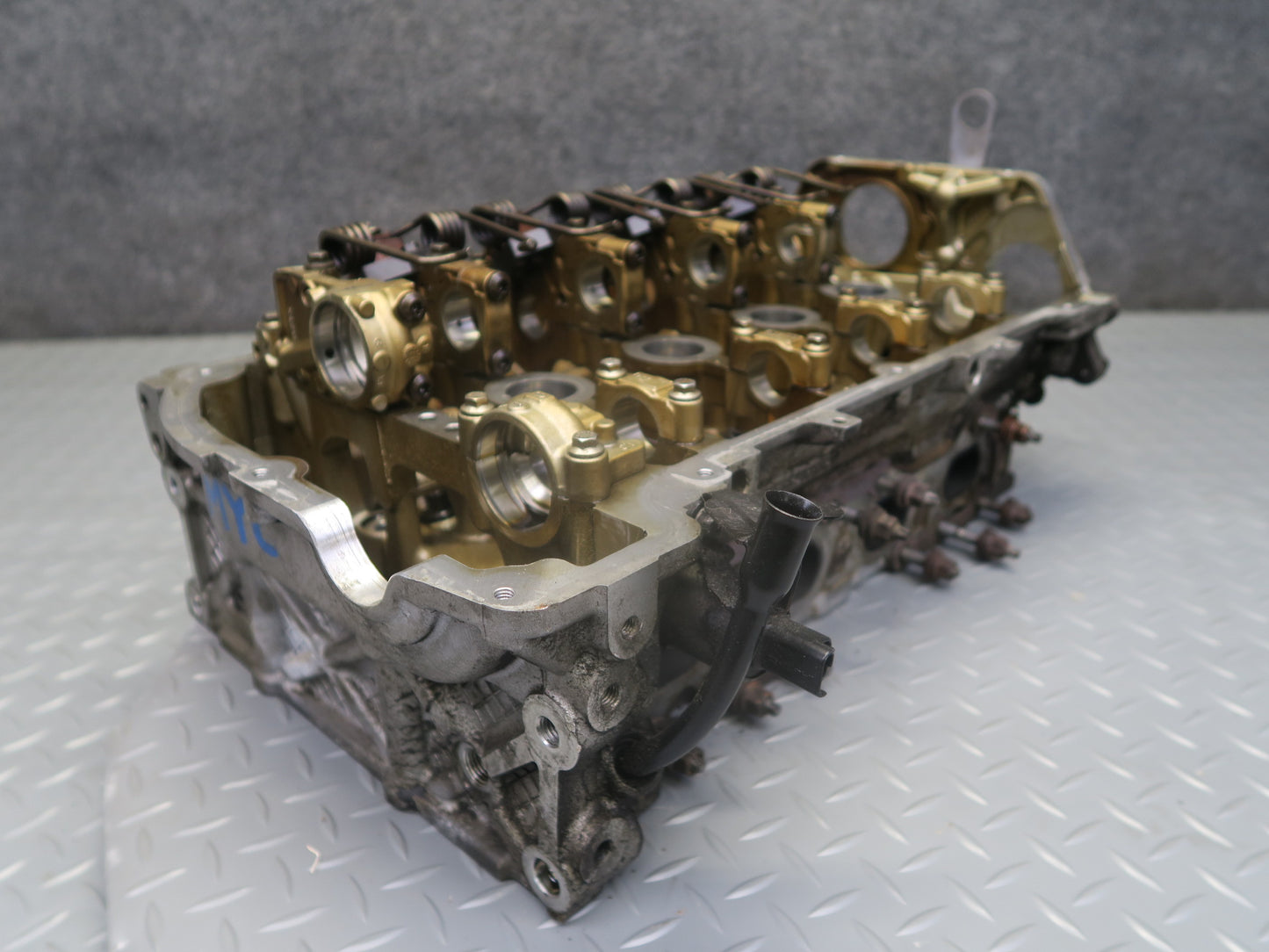 11-13 Mini S R55 R56 R57 R58 R59 N18 Engine Cylinder Head w Oil Dipstick OEM