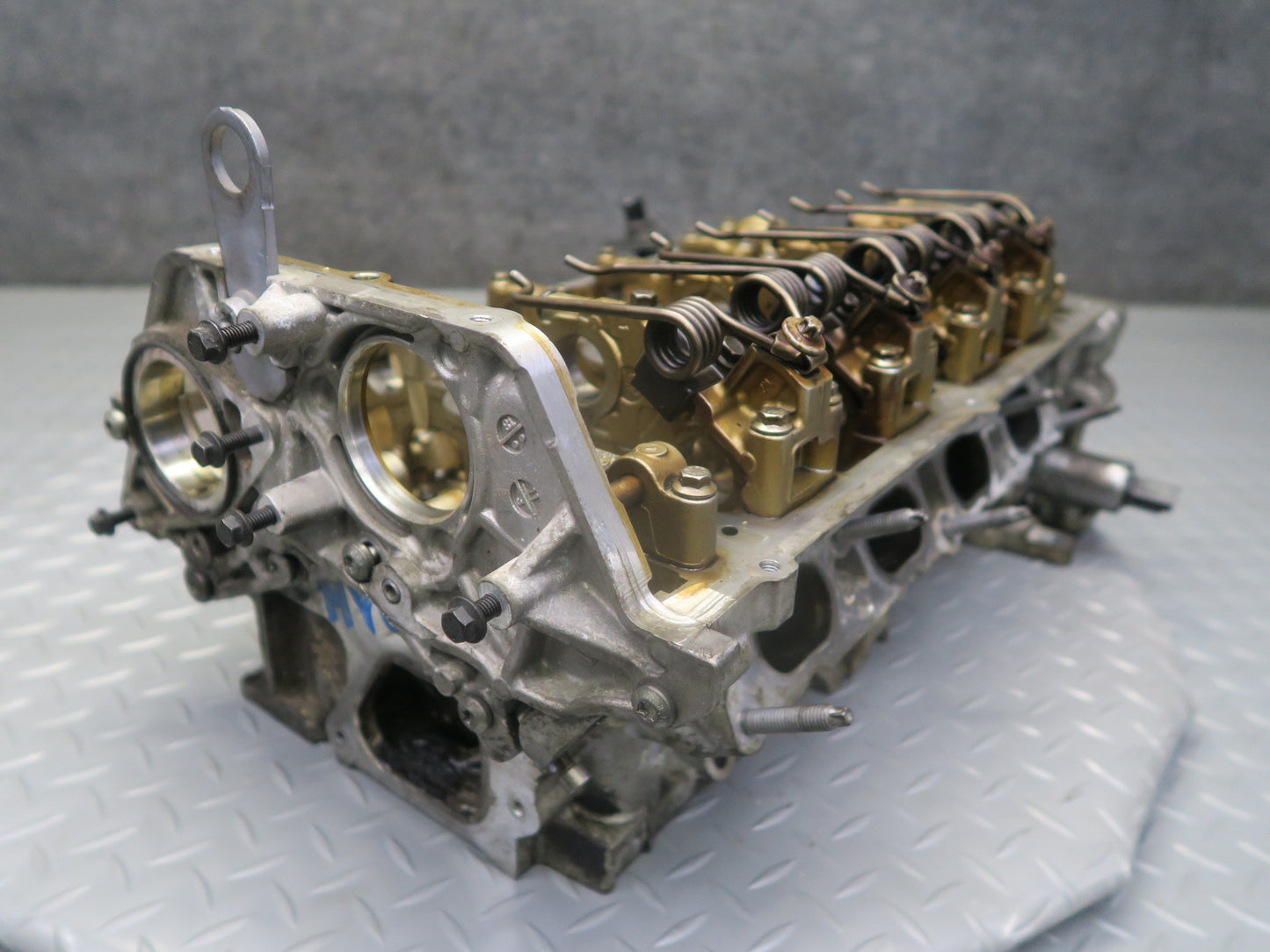 11-13 Mini S R55 R56 R57 R58 R59 N18 Engine Cylinder Head w Oil Dipstick OEM