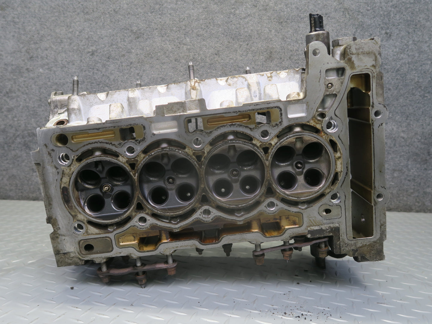 11-13 Mini S R55 R56 R57 R58 R59 N18 Engine Cylinder Head w Oil Dipstick OEM