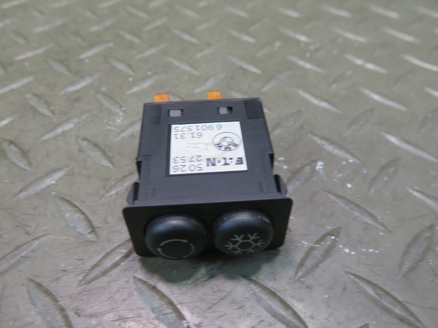 96-99 BMW Z3 E36 A/C Air Condition Recirculation Button Switch OEM
