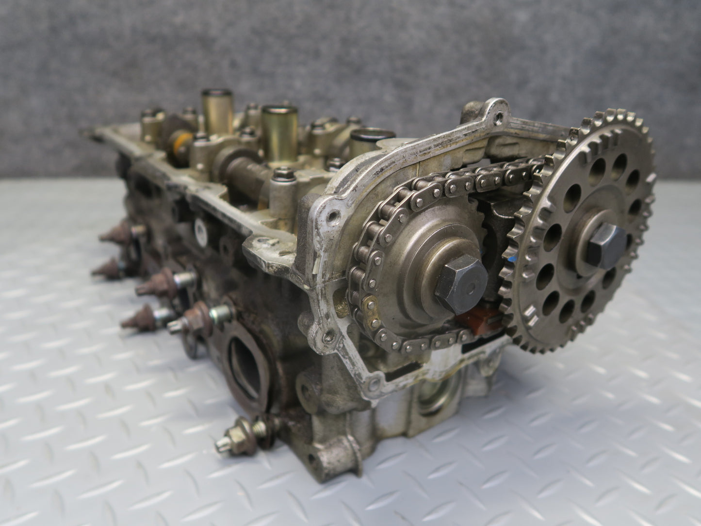 95-97 Nissan Gloria HY33 3.0L VQ30DET Turbo Engine Right Cylinder Head 60K OEM