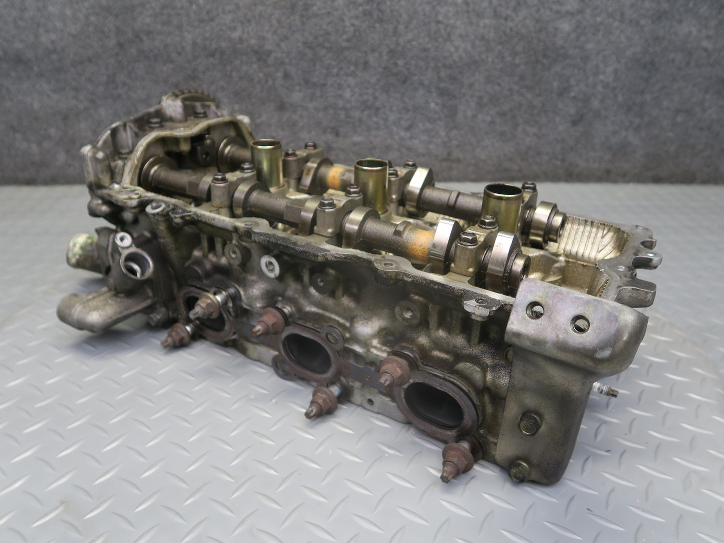 95-97 Nissan Gloria HY33 3.0L VQ30DET Turbo Engine Left Cylinder Head 60K OEM