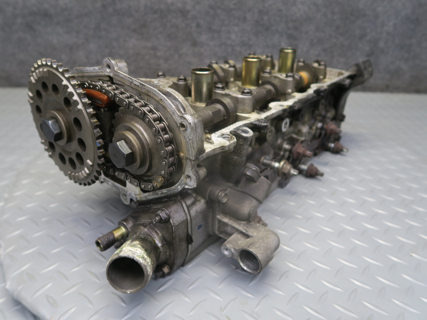 95-97 Nissan Gloria HY33 3.0L VQ30DET Turbo Engine Left Cylinder Head 60K OEM