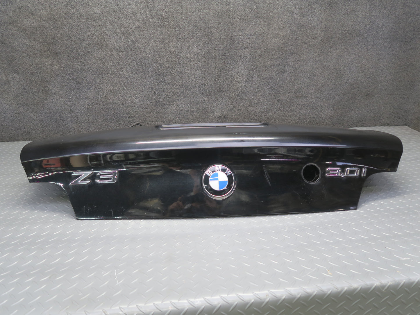 00-02 BMW E36/7 Z3 Roadster Rear Trunk Deck Lid Shell Cover Panel Black OEM