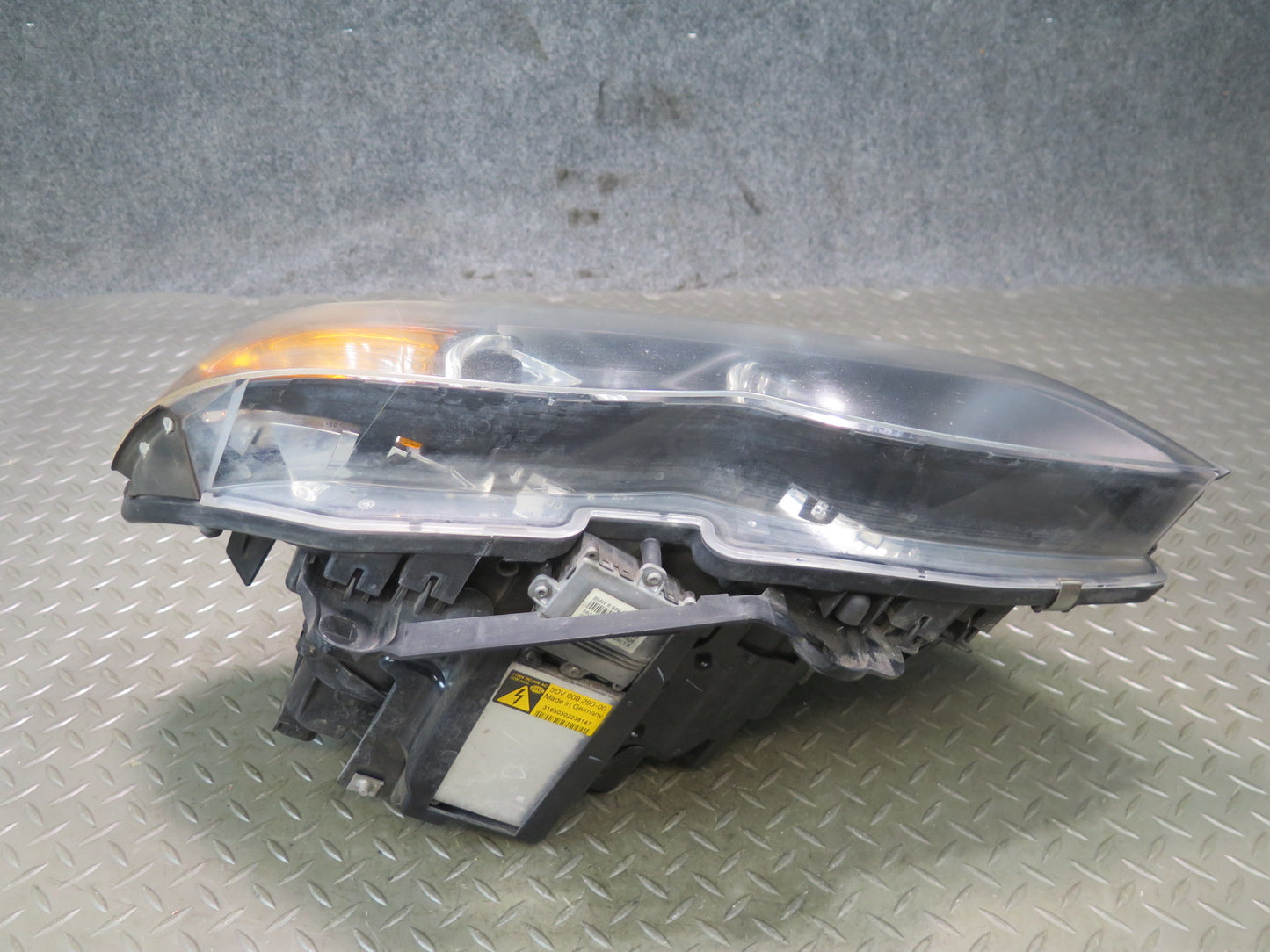 04-06 BMW E53 X5 Front Right Passenger Side Adaptive Xenon Headlight Lamp OEM