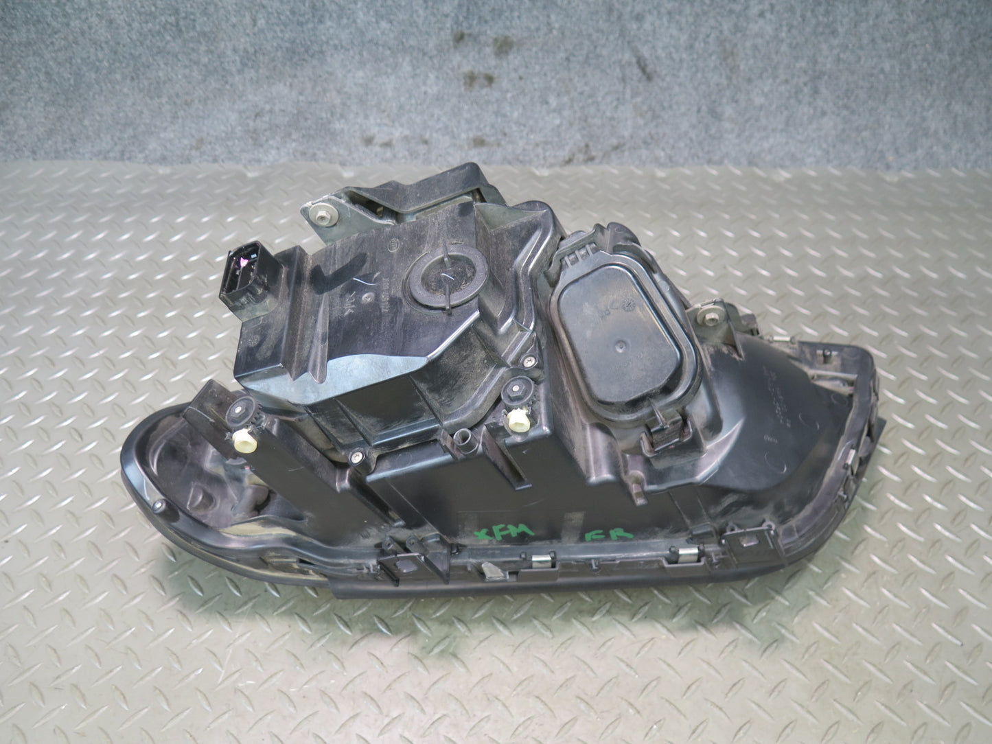 04-06 BMW E53 X5 Front Right Passenger Side Adaptive Xenon Headlight Lamp OEM