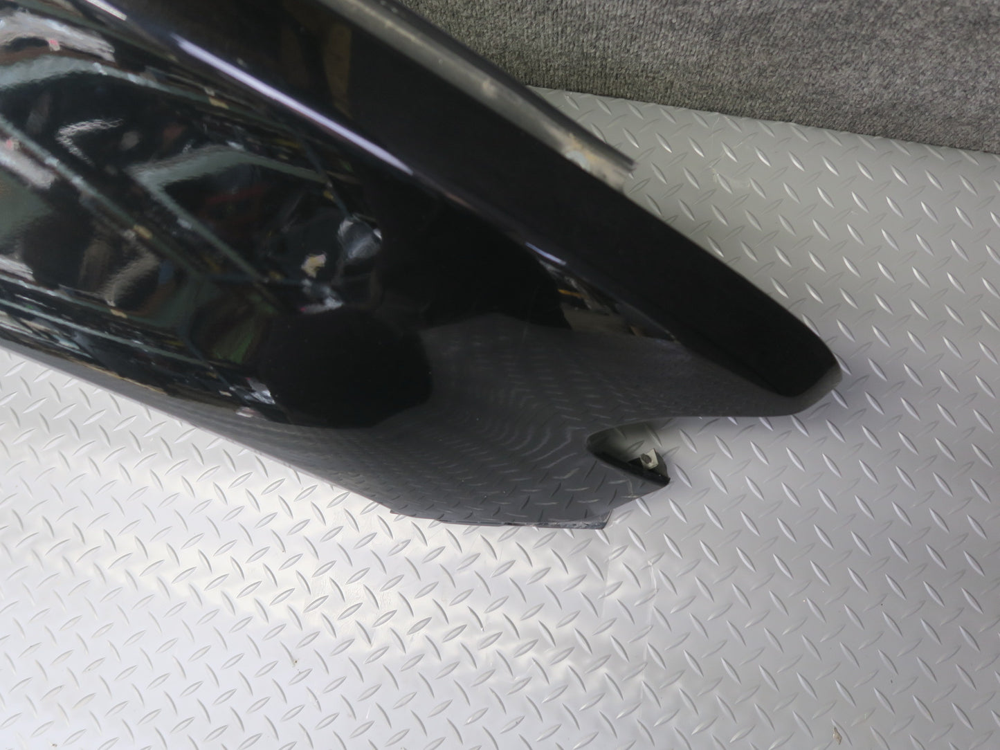 04-06 BMW E53 X5 Front Right Fender Shell Cover Panel Black OEM