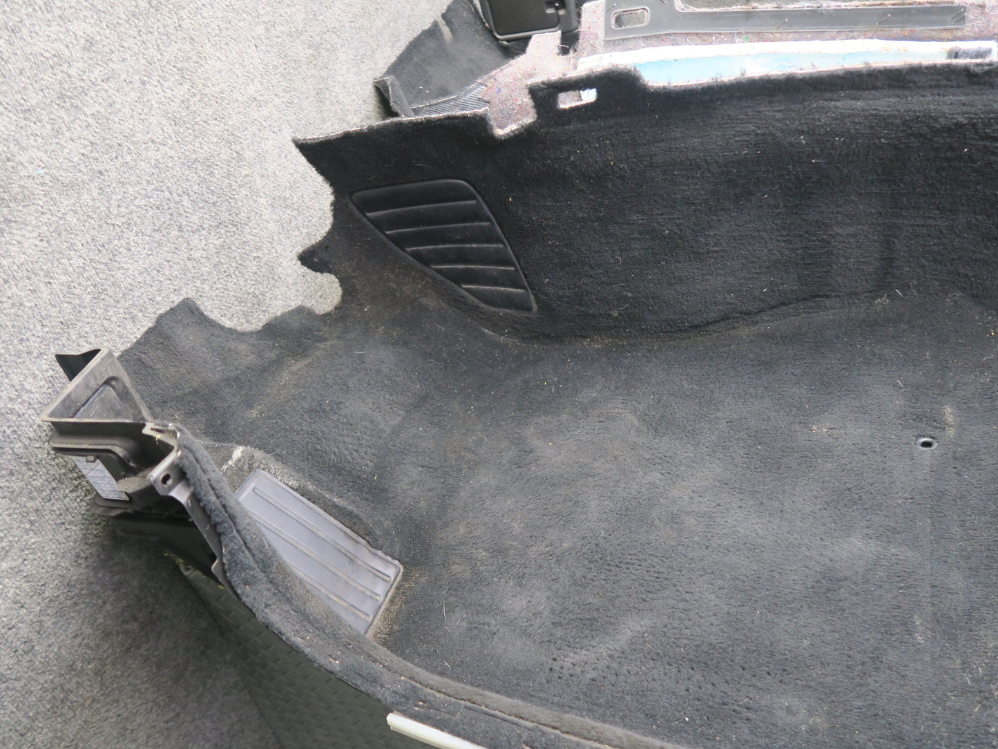 98-05 Lexus UZS160 GS300 GS400 GS430 Interior Floor Carpet Liner Cover Black OEM