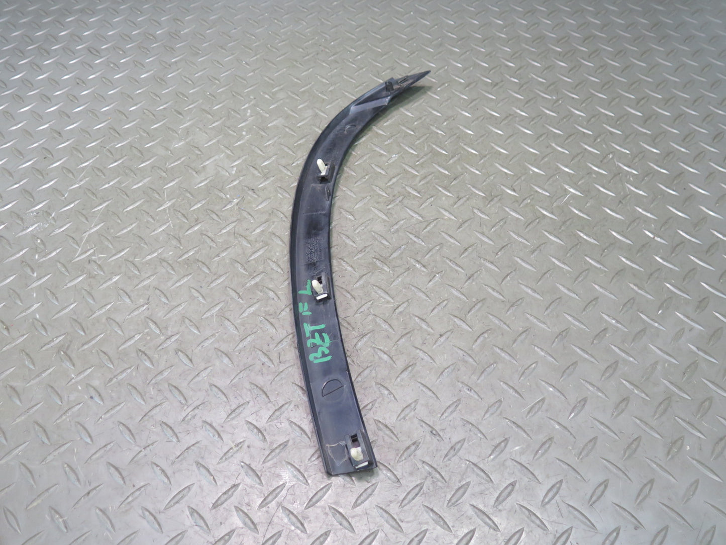 96-02 BMW E36/7 Z3 Center Left & Right Lower B Pillar Trim Cover Panel Set OEM