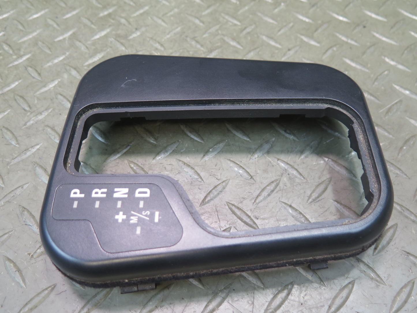 00-02 BMW E36/7 Z3 Center Automatic Shifter Select Panel Trim Cover 8413730 OEM