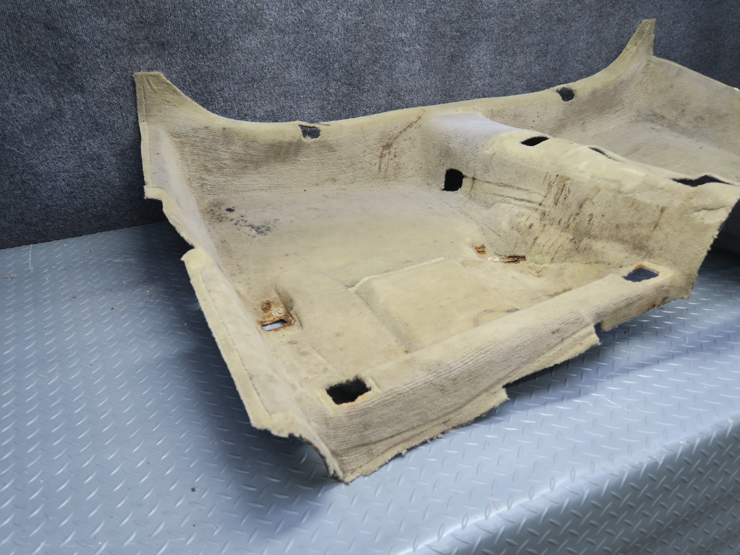 86-93 Mercedes W124 300E Sedan Front Interior Floor MAT Carpet Cover Beige OEM
