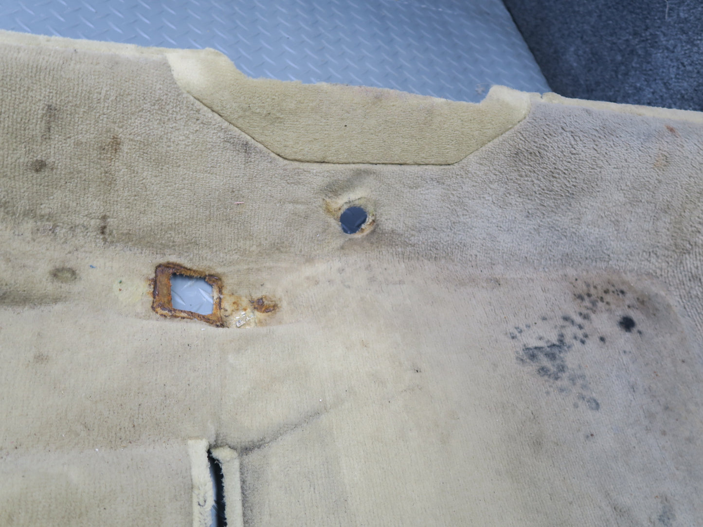 86-93 Mercedes W124 300E Sedan Front Interior Floor MAT Carpet Cover Beige OEM