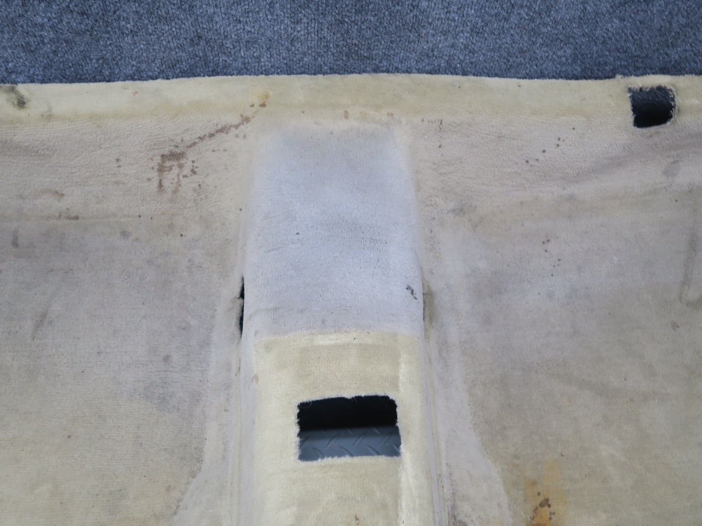 86-93 Mercedes W124 300E Sedan Front Interior Floor MAT Carpet Cover Beige OEM
