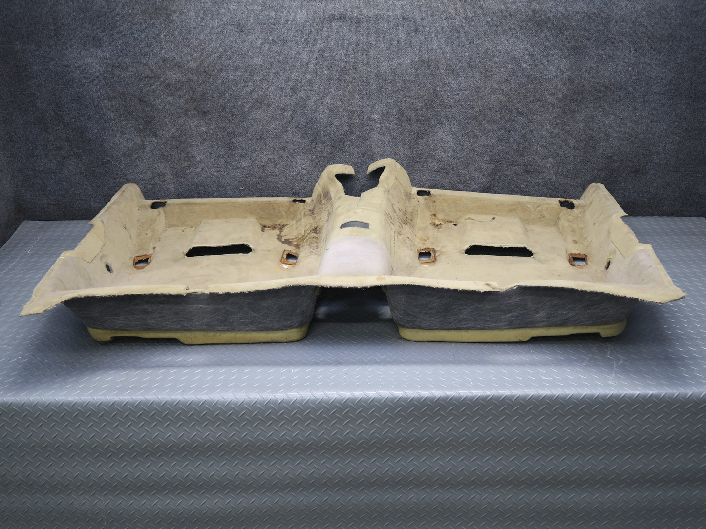 86-93 Mercedes W124 300E Sedan Front Interior Floor MAT Carpet Cover Beige OEM