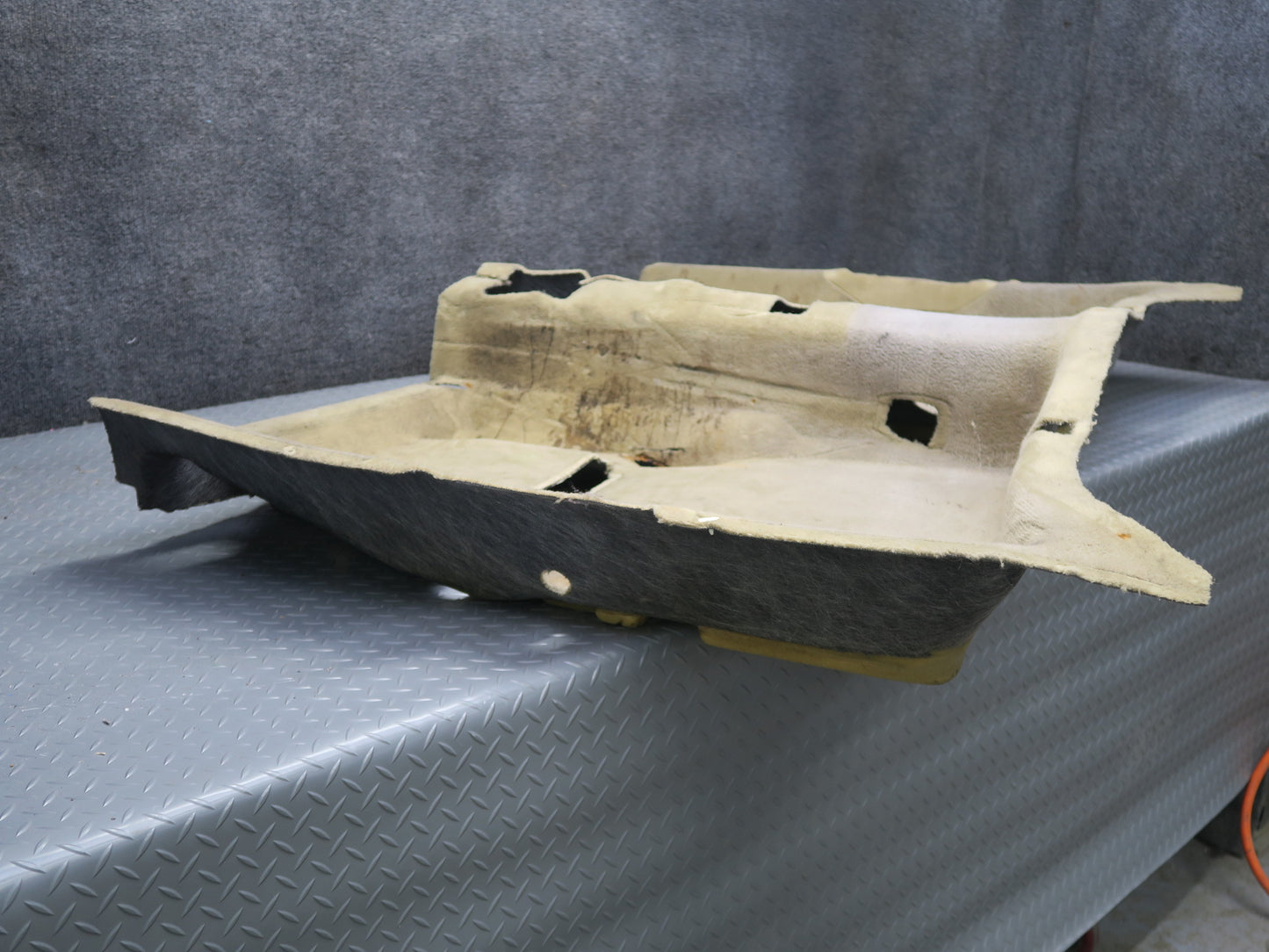 86-93 Mercedes W124 300E Sedan Front Interior Floor MAT Carpet Cover Beige OEM