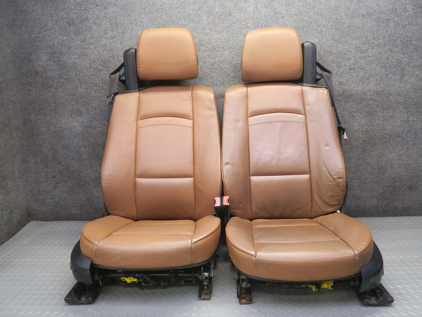 11-13 BMW E93 335i Convertible Front Left & Right Sport Leather Seat Set OEM
