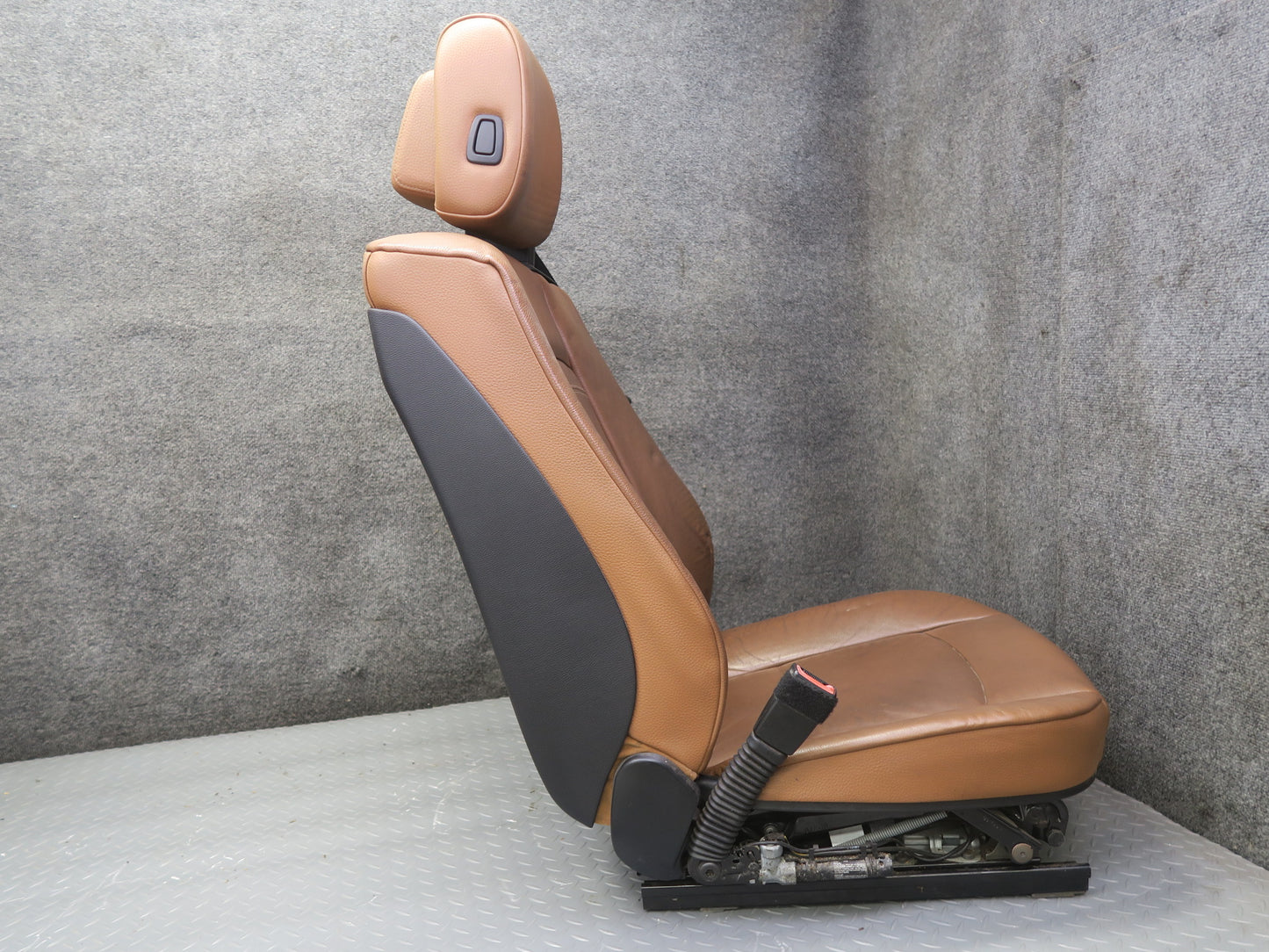 11-13 BMW E93 335i Convertible Front Left & Right Sport Leather Seat Set OEM