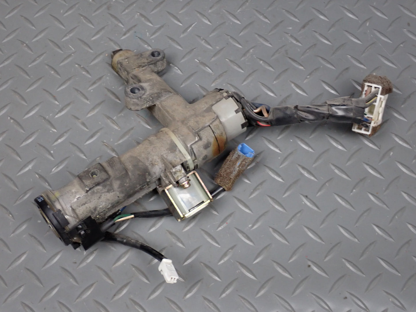 1998 Lexus SC300 2JZGE A/T ECM ECU Theft Ignit Glove Door Trunk Lock KEY Set OEM