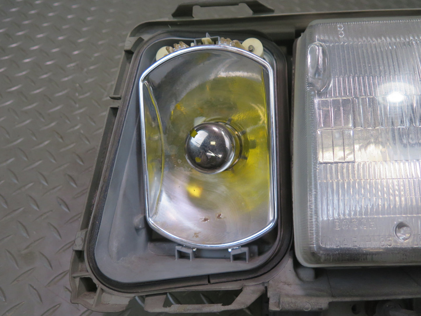 86-93 Mercedes W124 300E Front Right Halogen Headlight Lamp OEM