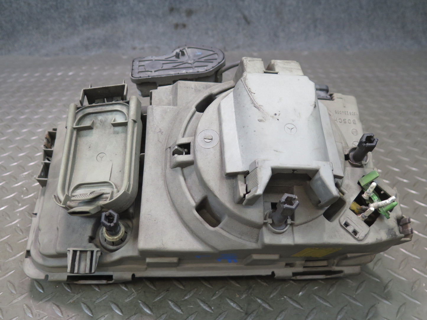 86-93 Mercedes W124 300E Front Right Halogen Headlight Lamp OEM