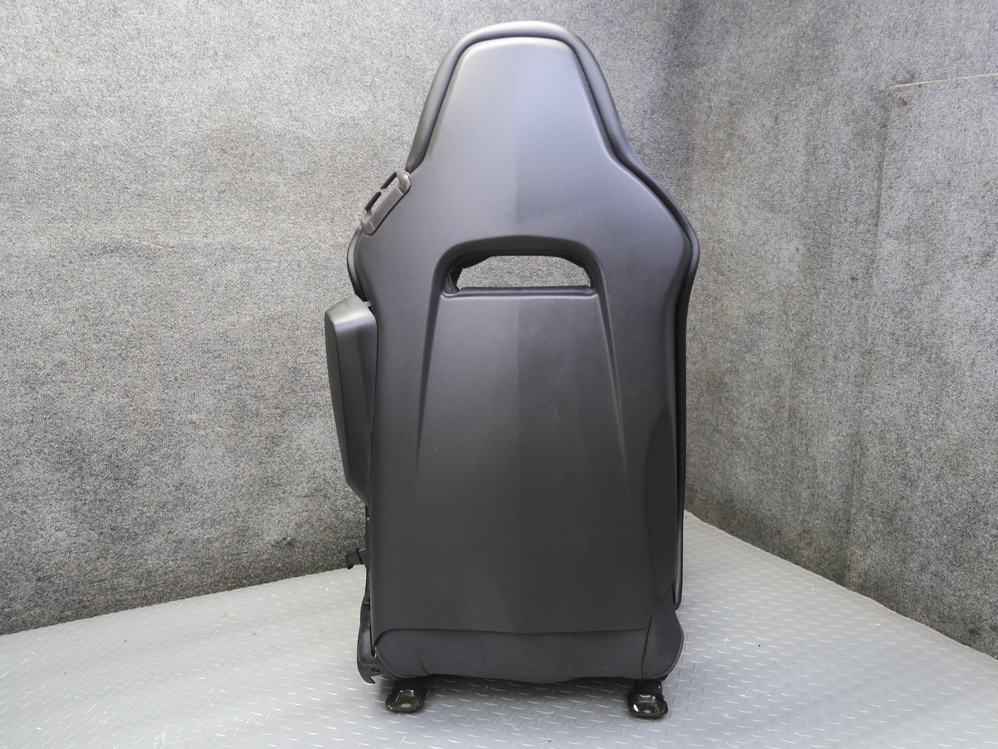 14-19 Chevrolet Corvette C7 Set of 2 Front Left & Right Leather Seat Black OEM