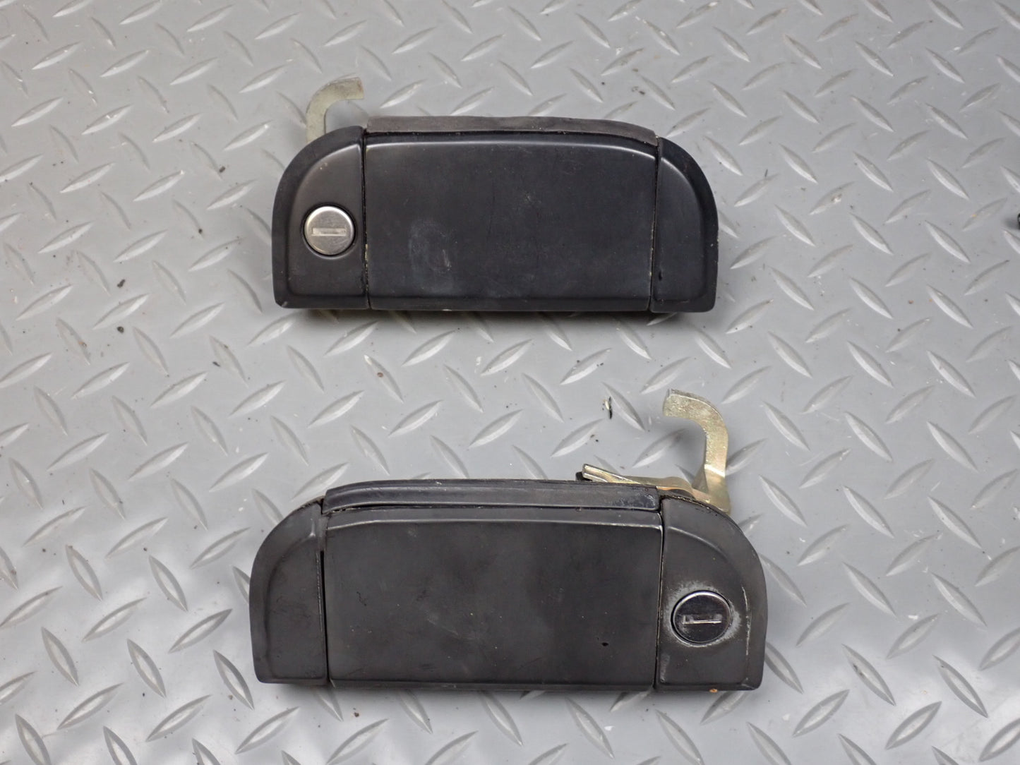 2002 VW Eurovan T4 2.8L A/T Engine ECU Theft Ignition Lock KEY Handle Set