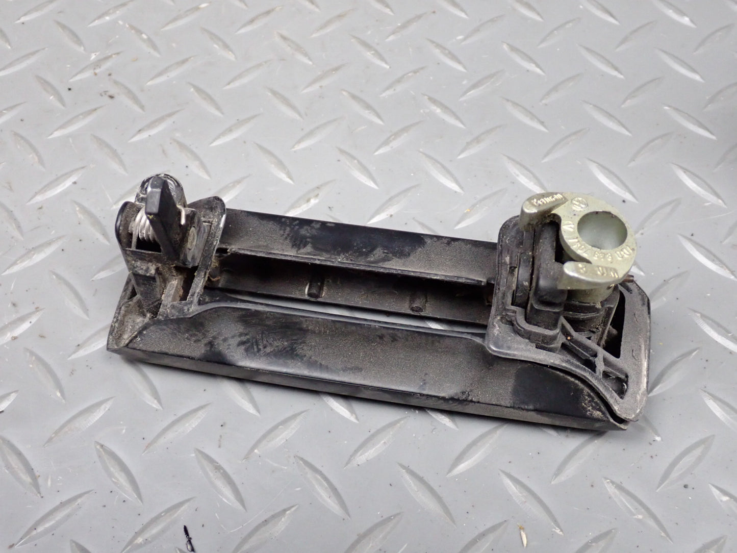 2002 VW Eurovan T4 2.8L A/T Engine ECU Theft Ignition Lock KEY Handle Set
