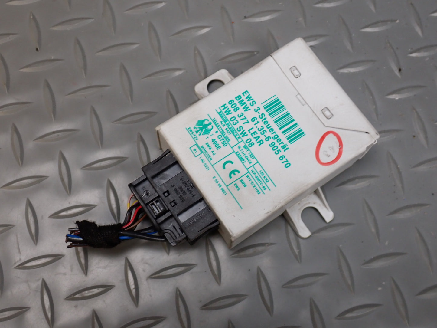 04-05 BMW E46 330ci Conv ECM ECU Immo Ignition Door Glove Trunk Lock KEY Set OEM