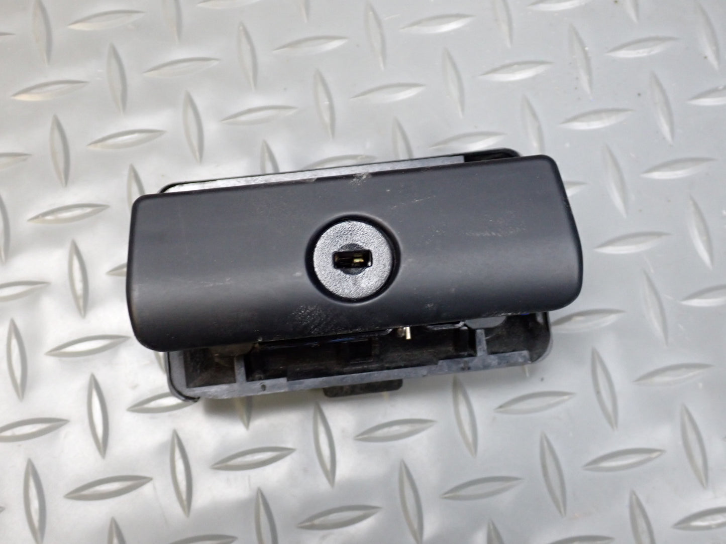 04-05 BMW E46 330ci Conv ECM ECU Immo Ignition Door Glove Trunk Lock KEY Set OEM