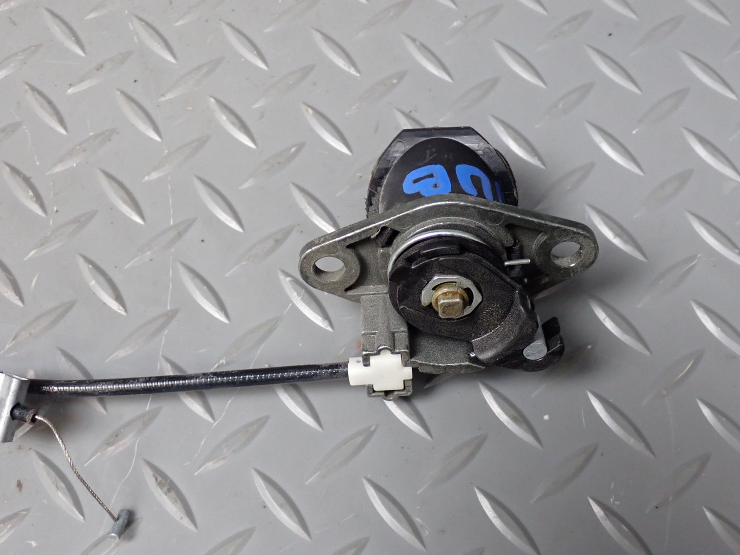 04-05 BMW E46 330ci Conv ECM ECU Immo Ignition Door Glove Trunk Lock KEY Set OEM