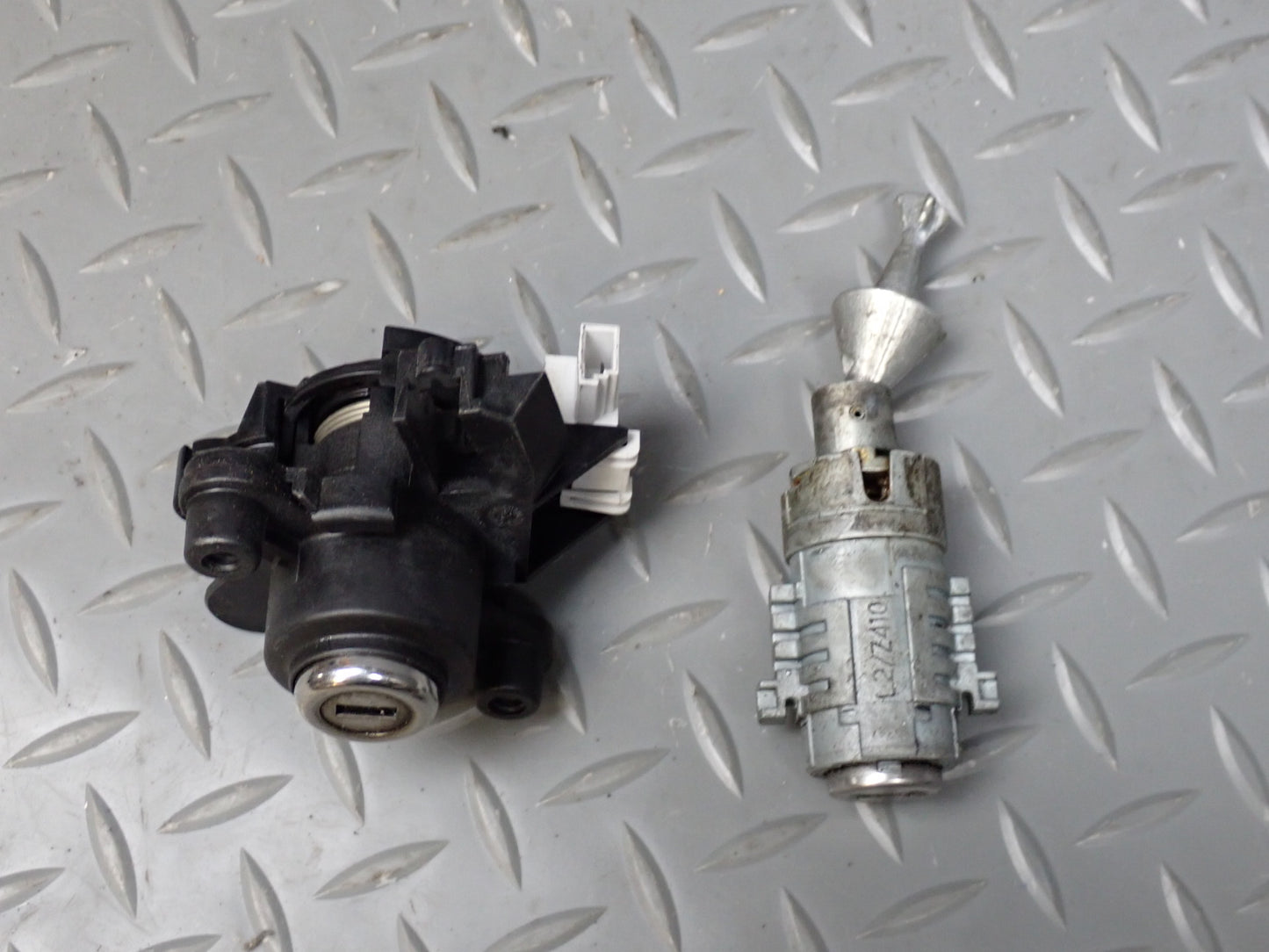 2006 BMW E60 M5 5.0L S85 Engine ECU DME CAS3 Ignition Lock KEY Start Set