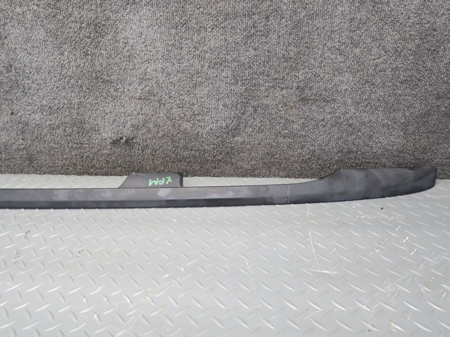 00-06 BMW E53 X5 Left & Right Upper Luggage Roof Rack Rail Bar Set OEM