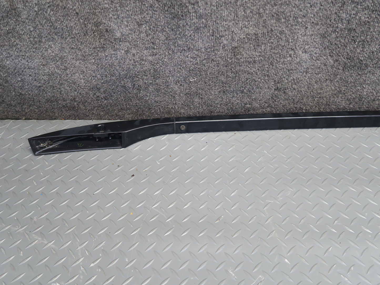 00-06 BMW E53 X5 Left & Right Upper Luggage Roof Rack Rail Bar Set OEM