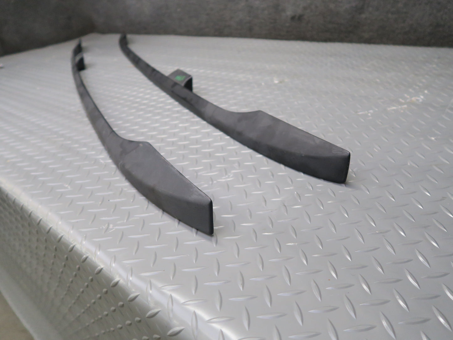 00-06 BMW E53 X5 Left & Right Upper Luggage Roof Rack Rail Bar Set OEM