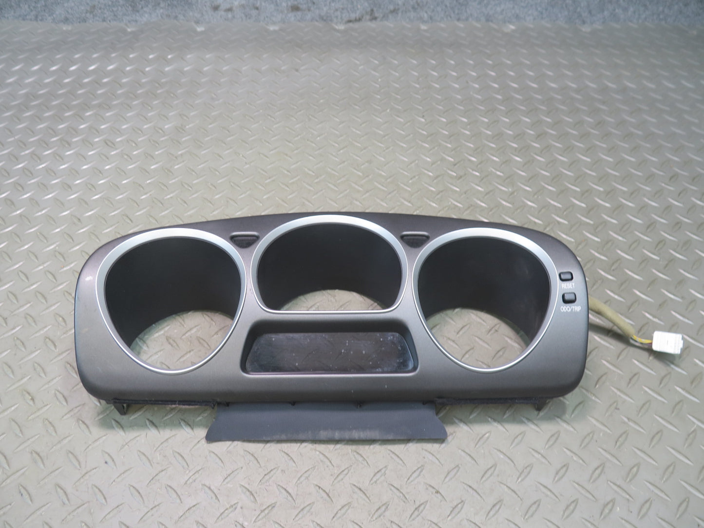 01-05 Lexus GS430 GS300 Dash Instrument Cluster Speedometer Trim Panel OEM