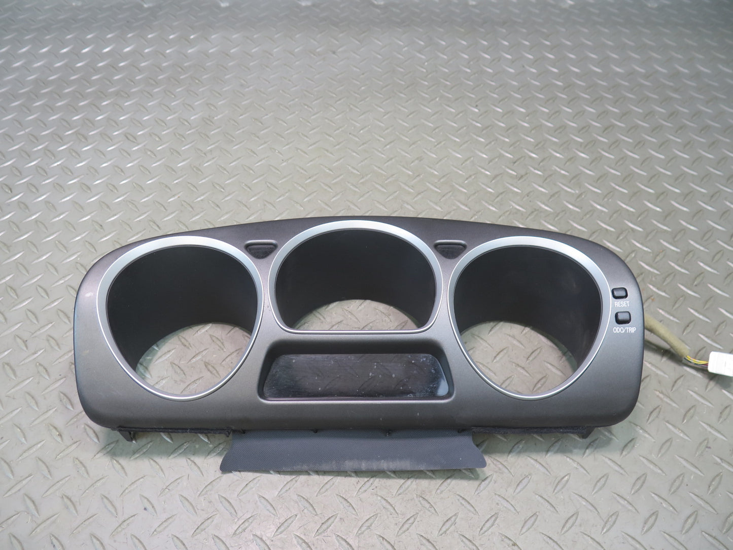 01-05 Lexus GS430 GS300 Dash Instrument Cluster Speedometer Trim Panel OEM