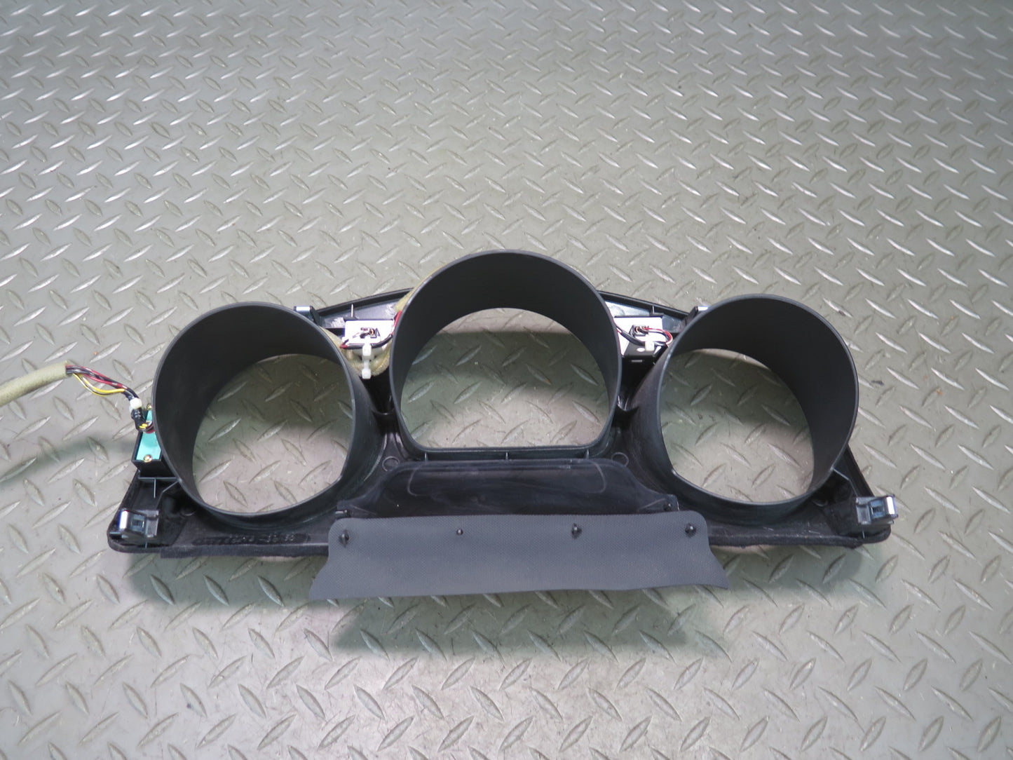 01-05 Lexus GS430 GS300 Dash Instrument Cluster Speedometer Trim Panel OEM