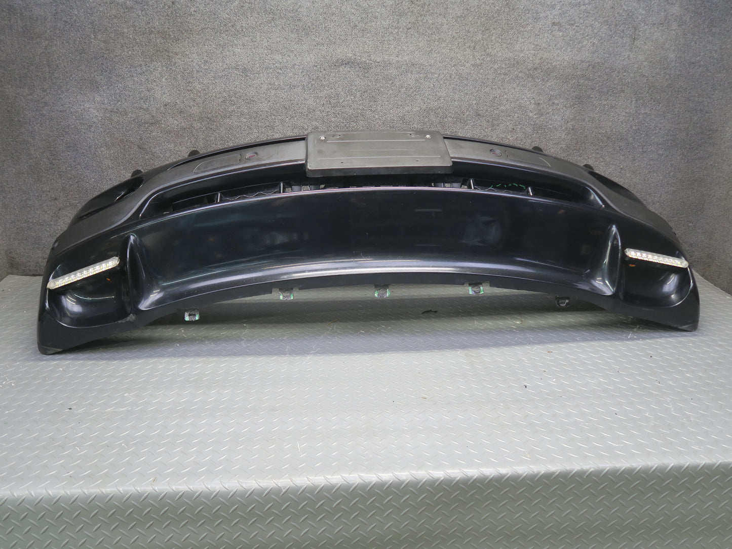 04-06 BMW E53 X5 4.8is Front Bumper Cover Black w Fog Lights PDC Sensors OEM