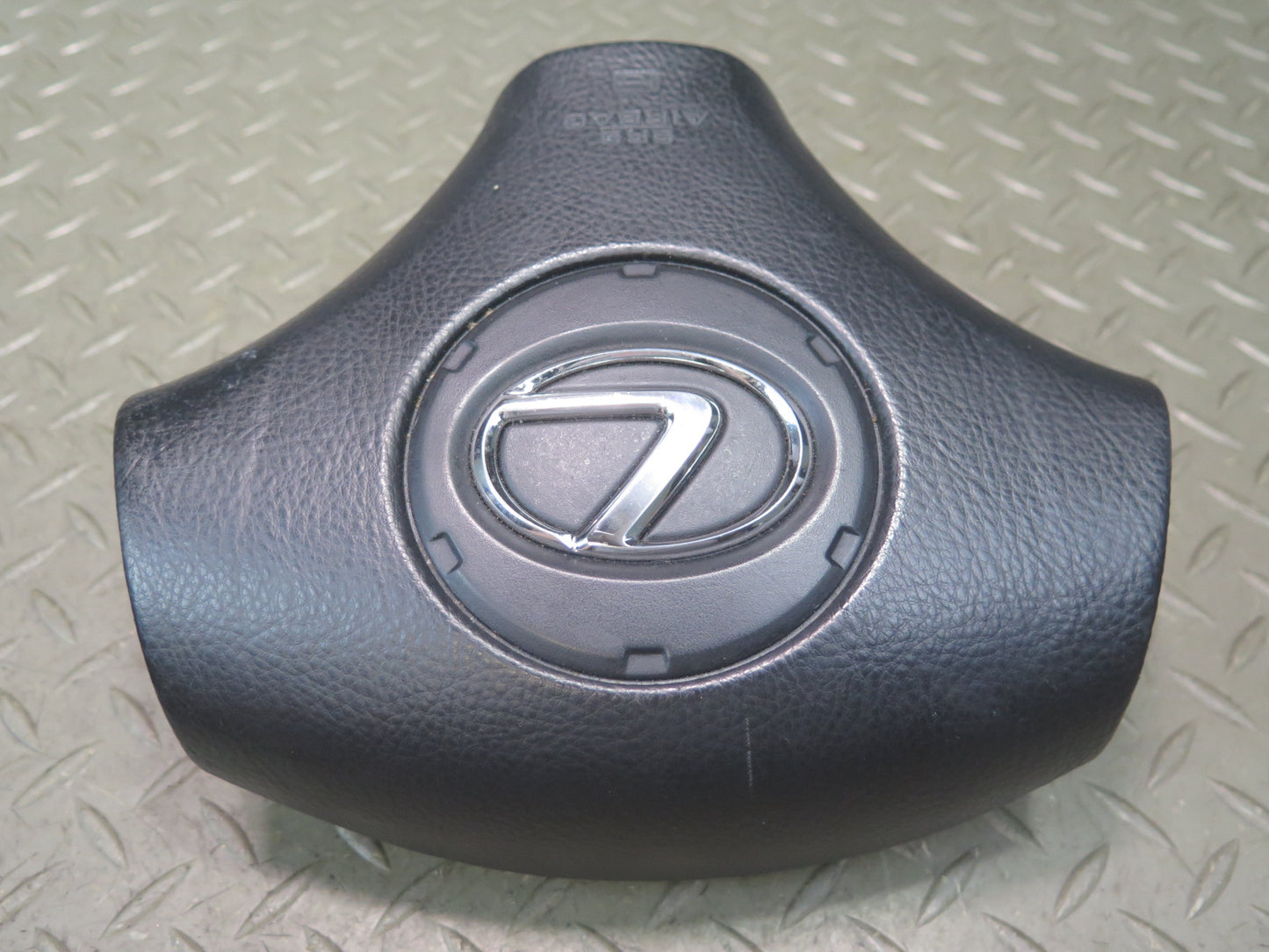 01-05 LEXUS GS300 GS430 FRONT LEFT DRIVER SIDE STEERING WHEEL SRS AIRBAG OEM
