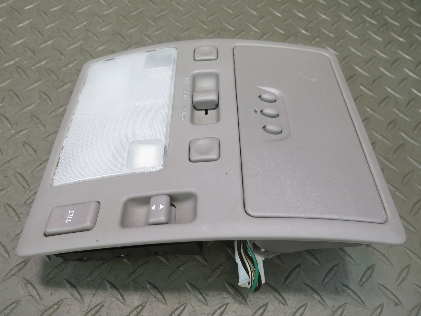 98-05 Lexus GS300 GS430 Front Overhead Interior Dome Light Lamp w Homelink OEM