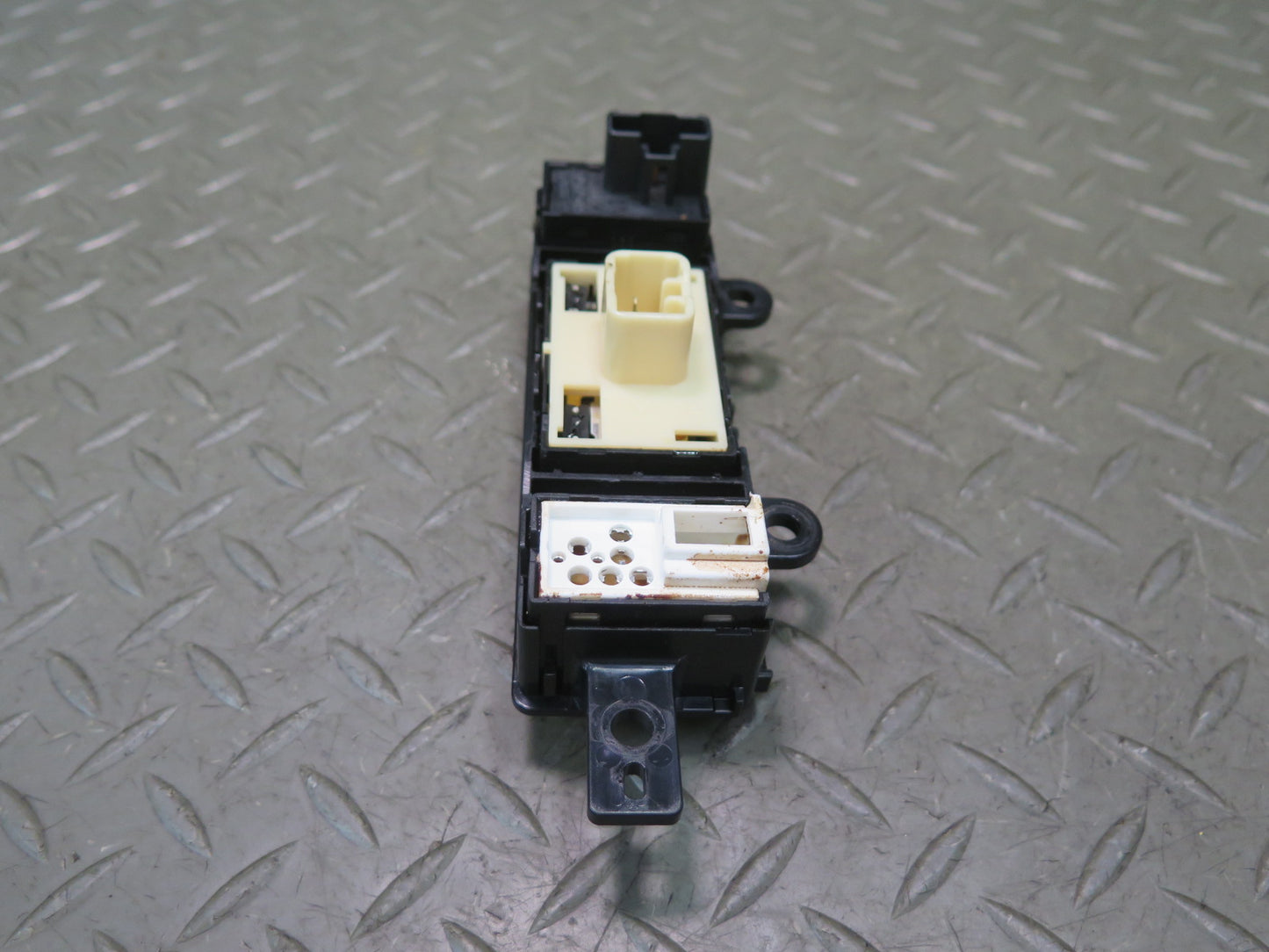 98-05 Lexus GS300 GS400 GS430 Snow ECT VSC Heated Seat Switch Panel Black OEM