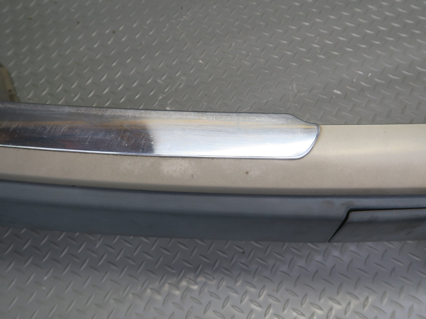 86-93 Mercedes W124 300E Front Bumper Cover Smoke Silver Metallic OEM
