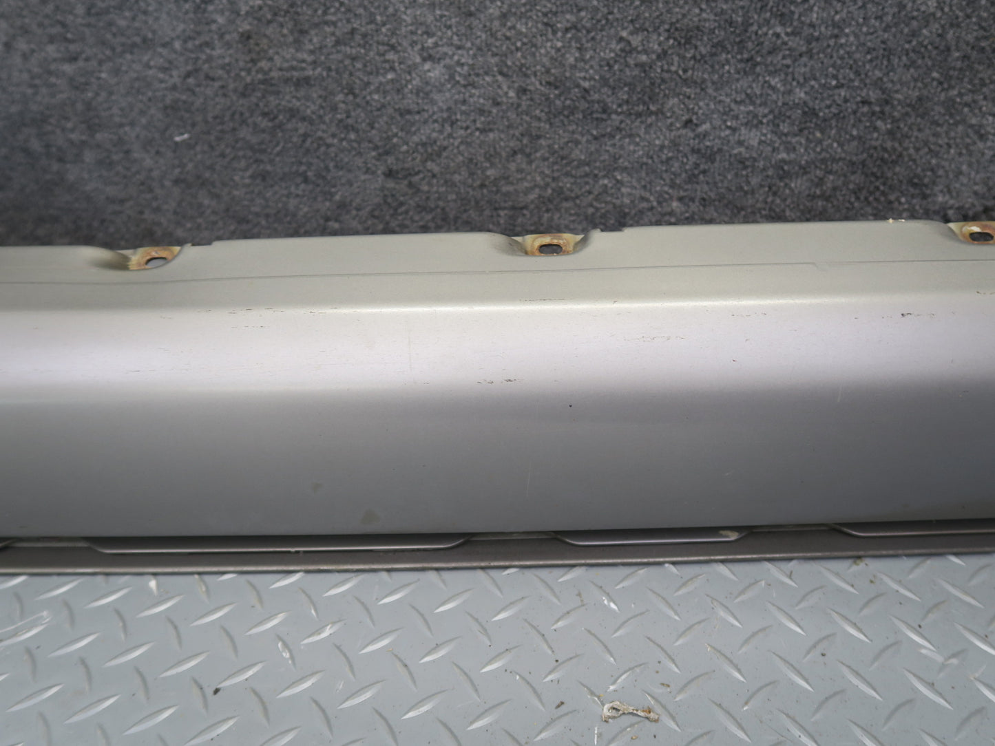 90-93 Mercedes W124 300E Left & Right Side Skirt Rocker Panel Molding Set OEM