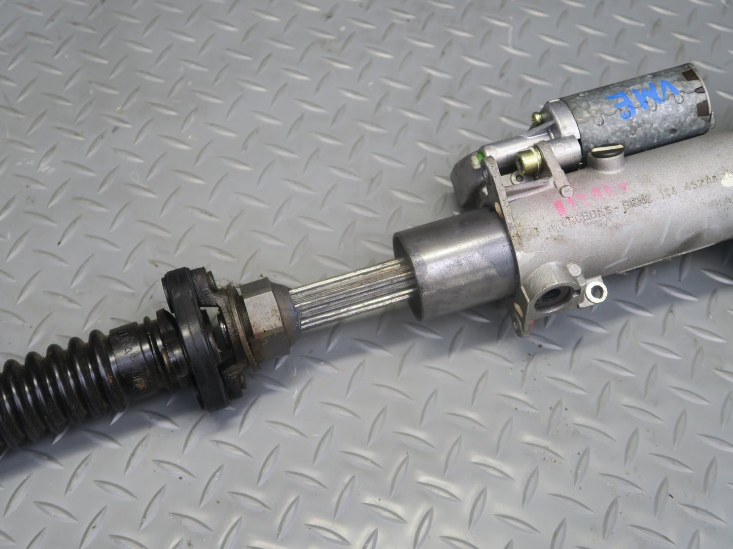 86-93 Mercedes W124 300E Steering Column Assembly 1244620820 OEM