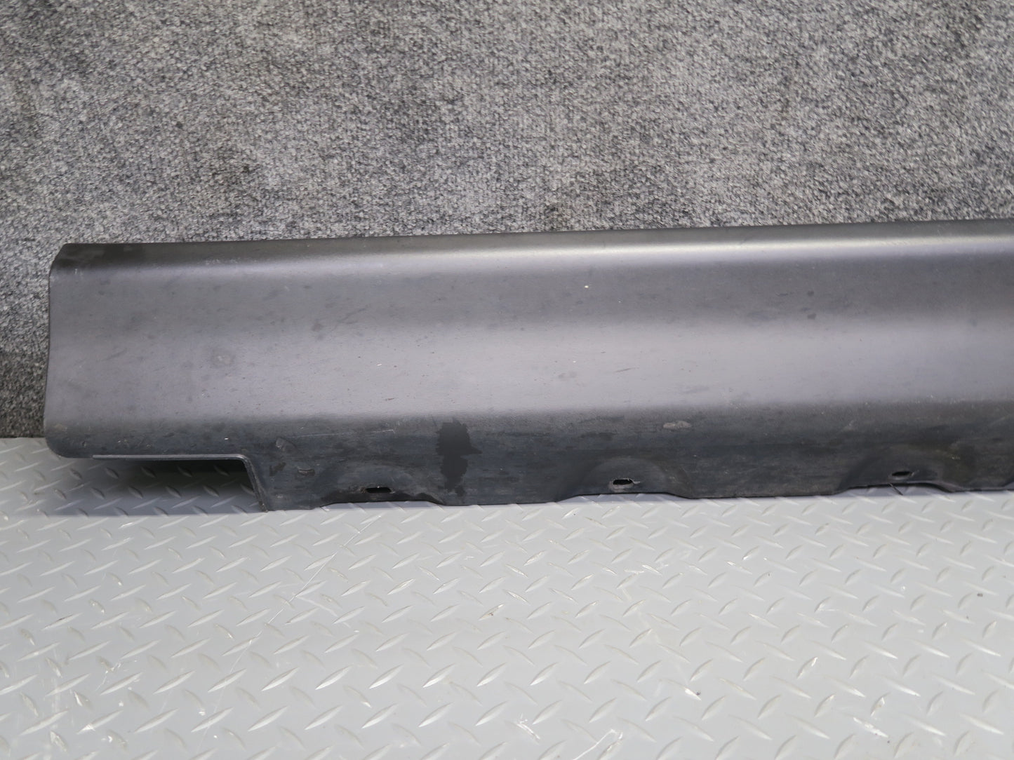 00-06 BMW E53 X5 Side Skirt Rocker Panel Molding Support Frame Set OEM