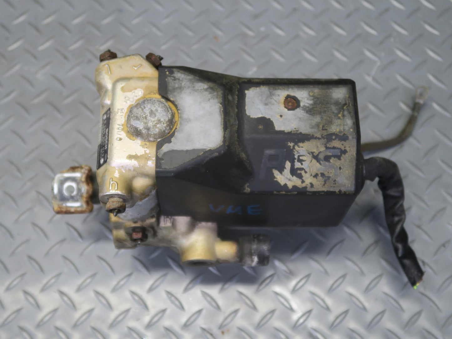 88-93 Mercedes W124 300E Anti Lock Brake ABS  Pump Module 0265200043 OEM