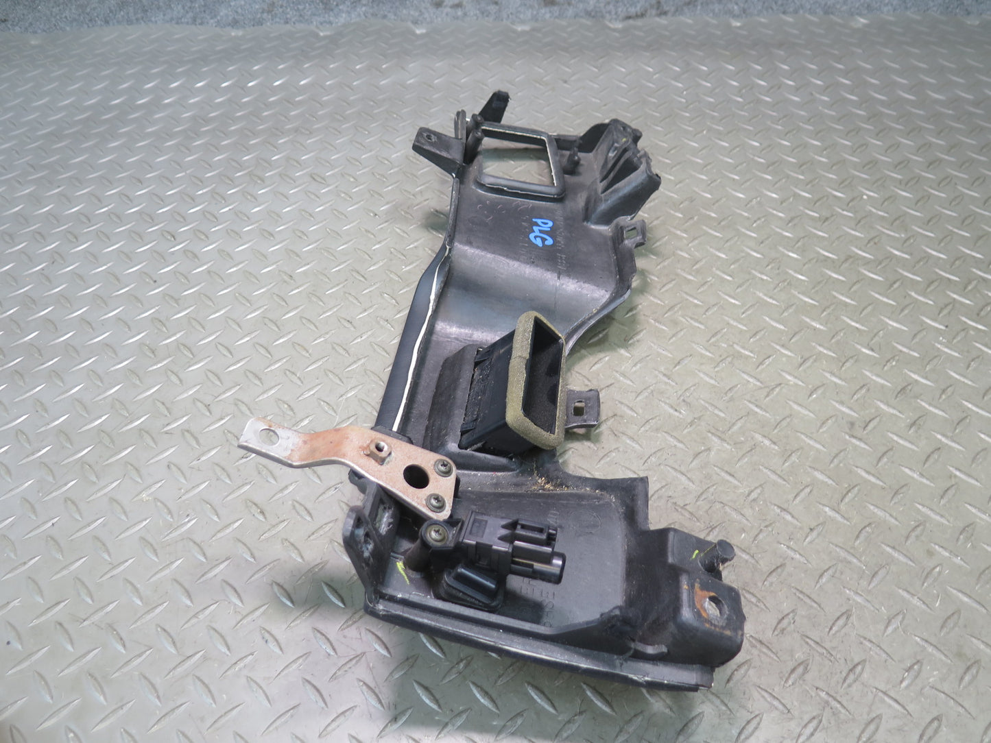 98-05 Lexus UZS160 GS300 GS400 GS430 Dash Front Left Lower Knee Trim Panel OEM